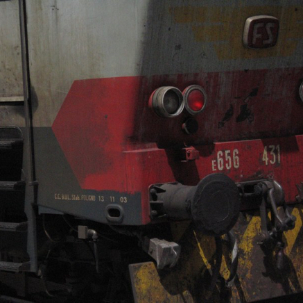 locomotive_05.30.06_02_59_28_.jpg