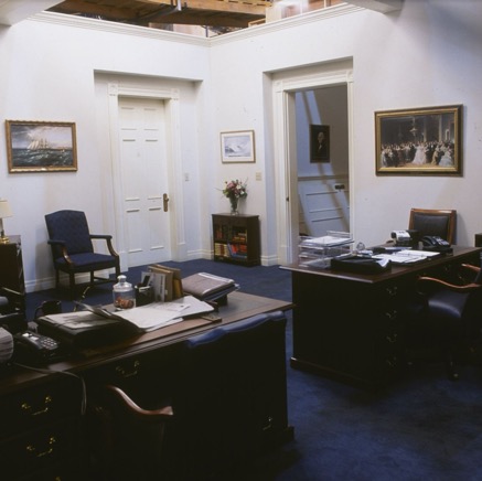 X2 Oval Office - 26.jpg